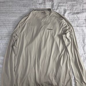 Patagonia Men's Beige Long Sleeve Tee